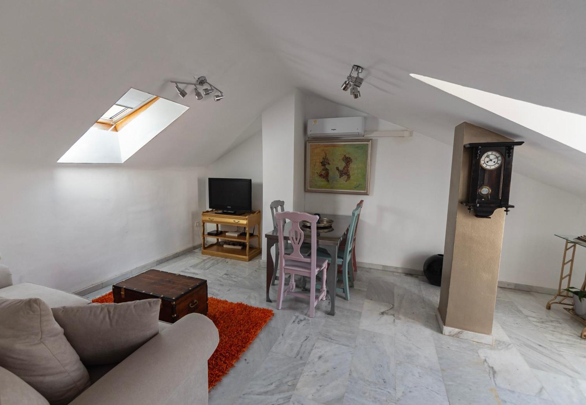La Buhardilla De Olivia Apartment มาลากา ภายนอก รูปภาพ