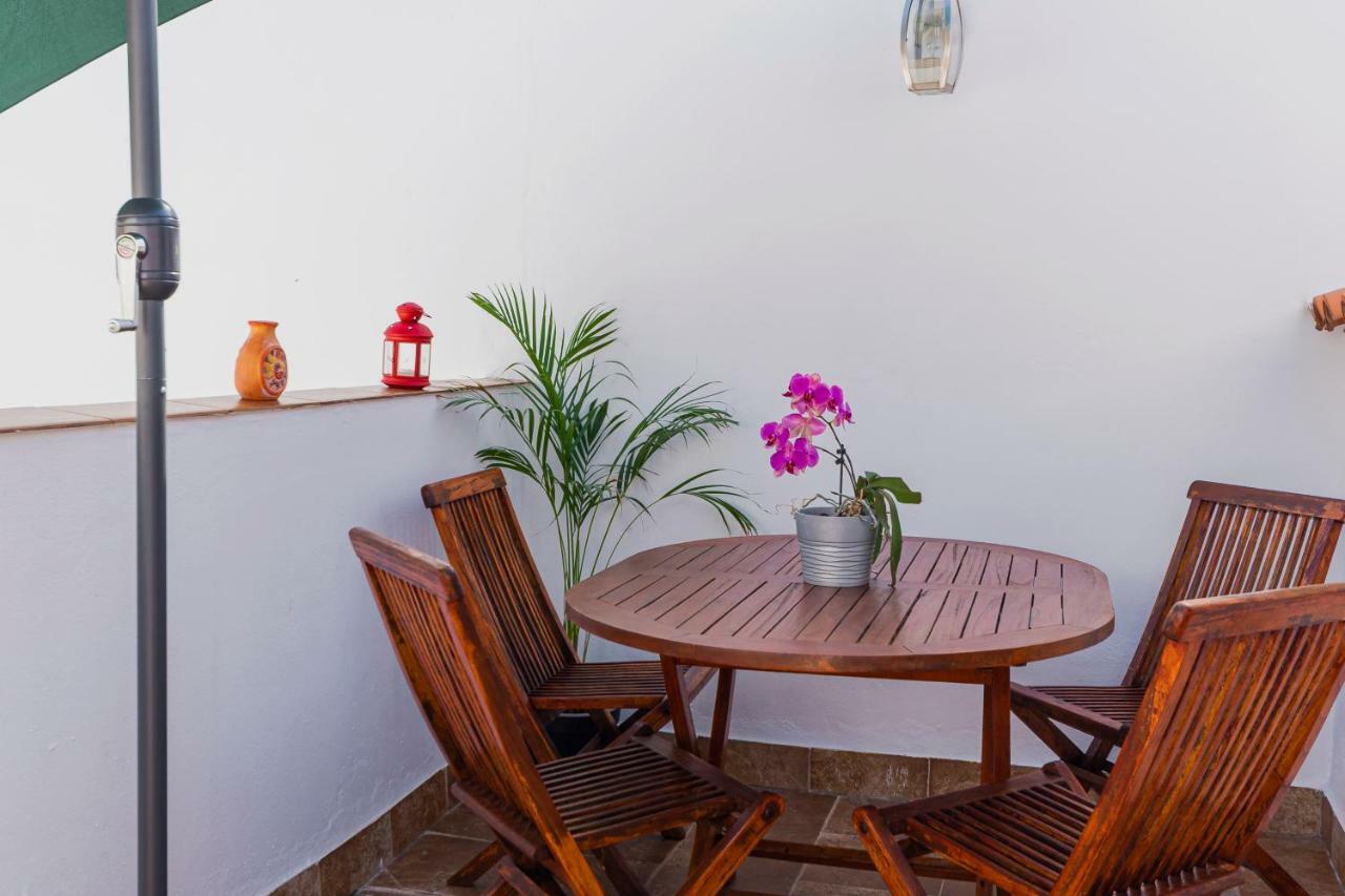 La Buhardilla De Olivia Apartment มาลากา ภายนอก รูปภาพ