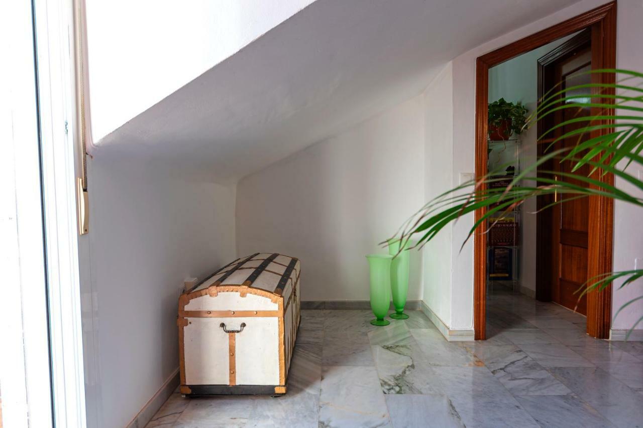 La Buhardilla De Olivia Apartment มาลากา ภายนอก รูปภาพ